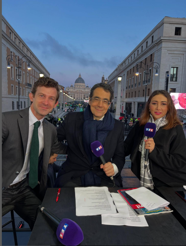 Darius Rochebin origine