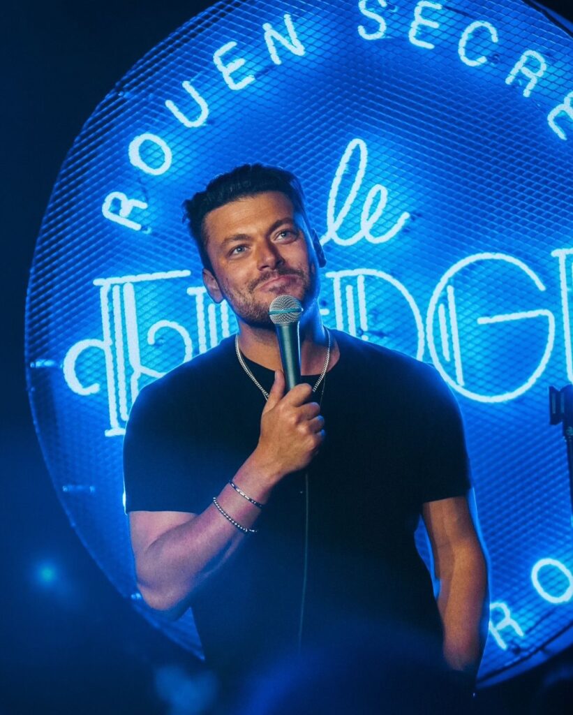 La vie amoureuse de Kev Adams La vie amoureuse de Kev Adams