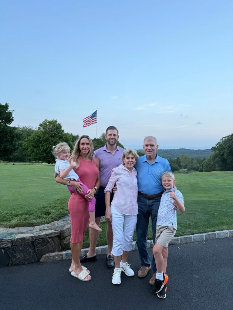 Dans l'ombre de la famille Trump Dans l'ombre de la famille Trump