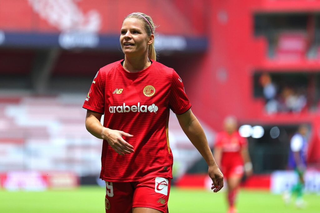 Eugénie Le Sommer Eugénie Le Sommer