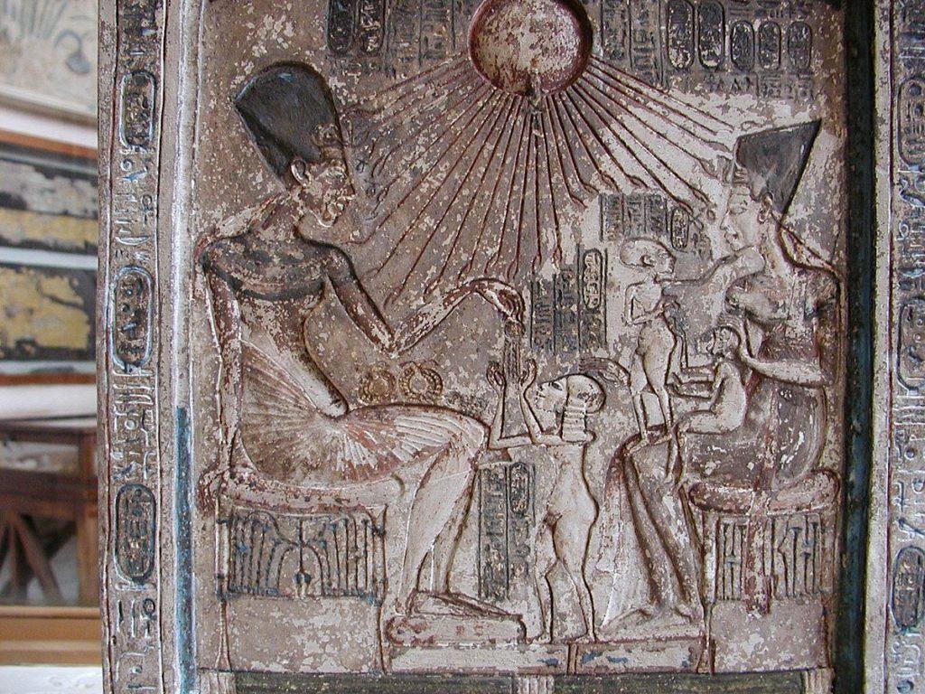 Akhenaton Et Sa Femme
