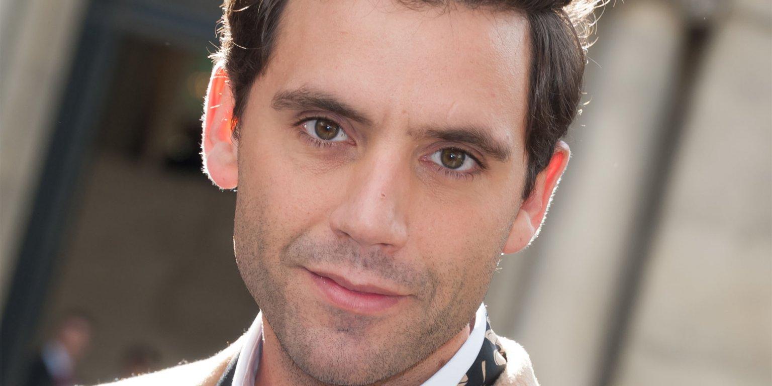 Taille Mika Chanteur