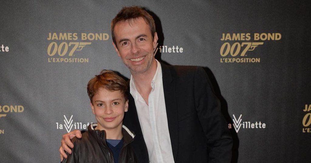 Alexandre Debanne Et Son Fils 