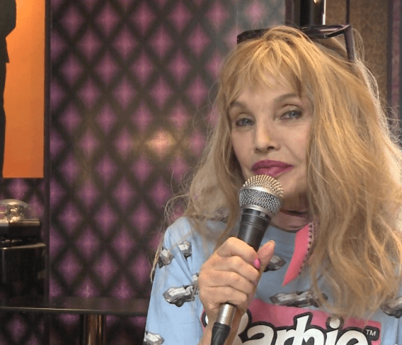 Arielle Dombasle Chirurgie