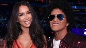 Bruno Mars Et Sa Copine