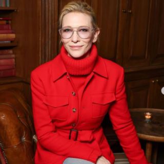Cate Blanchett Jeune 