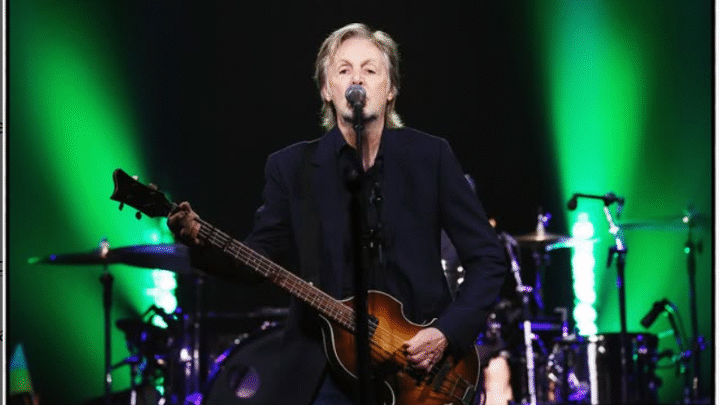 Paul McCartney femme