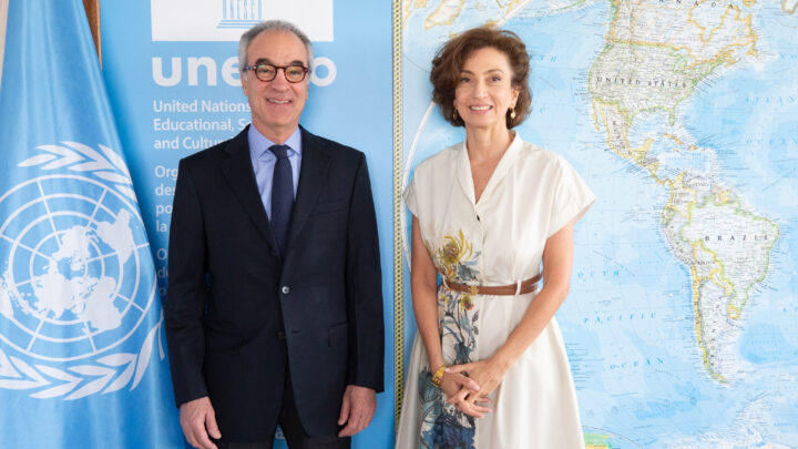 L'ombre de son père : Ce que vous ignorez sur Audrey Azoulay.