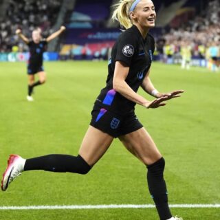 Le cœur de Chloe Kelly est-il pris ? L'indice qui ne trompe pas.