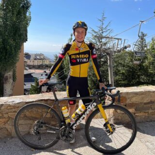 Jonas Vingegaard vs une légende du Tour