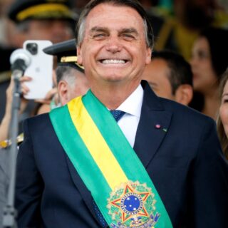 Le scandale qui pourrait tout changer pour Jair Bolsonaro.