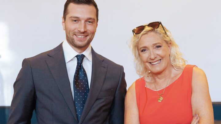 Jordan Bardella en couple ? L'identité de celle qui partage sa vie.